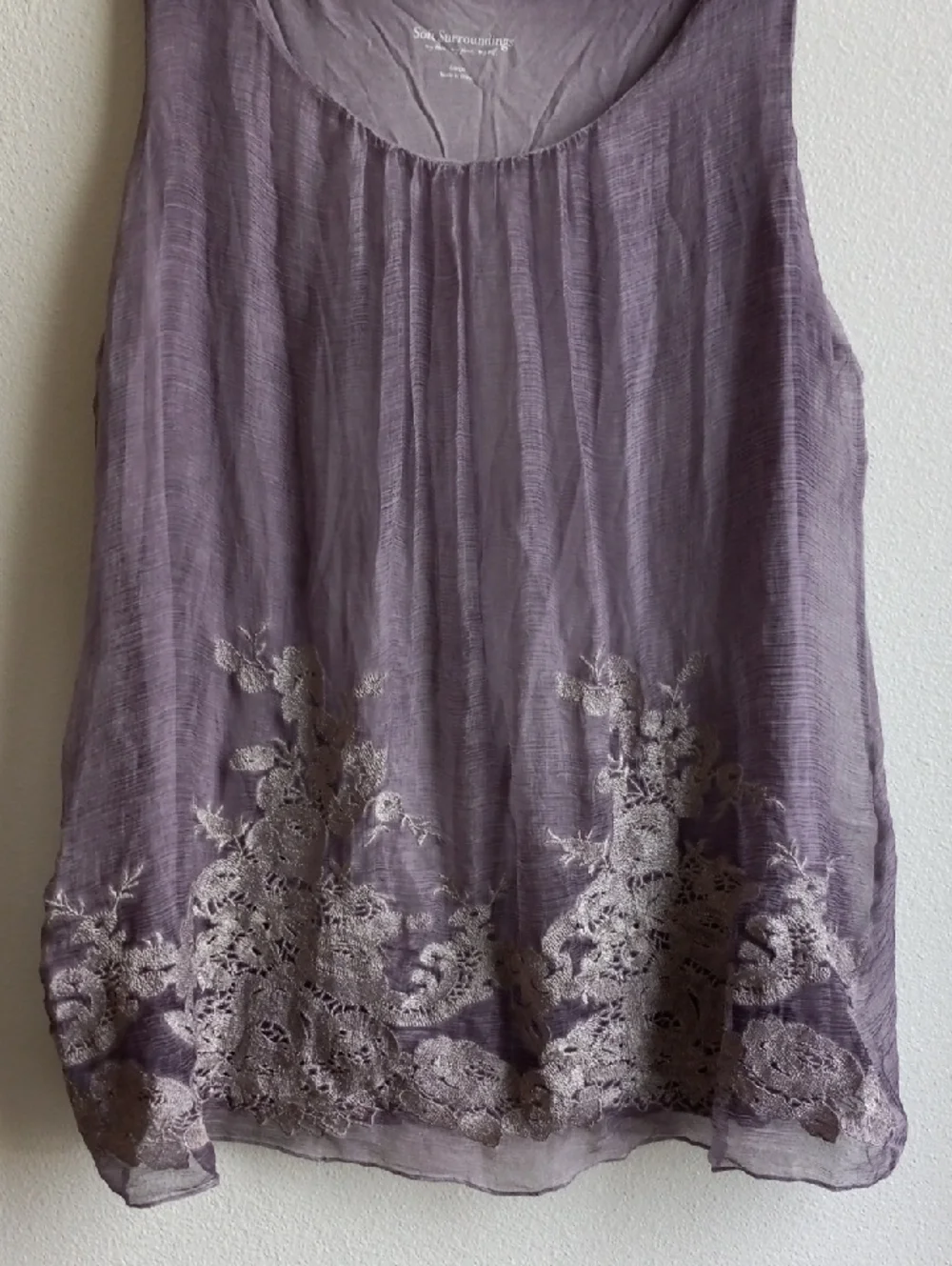 Soft Surroundings Lavender Sleeveless Embroidered Tunic Top Size Large - Picture 5 of 5
